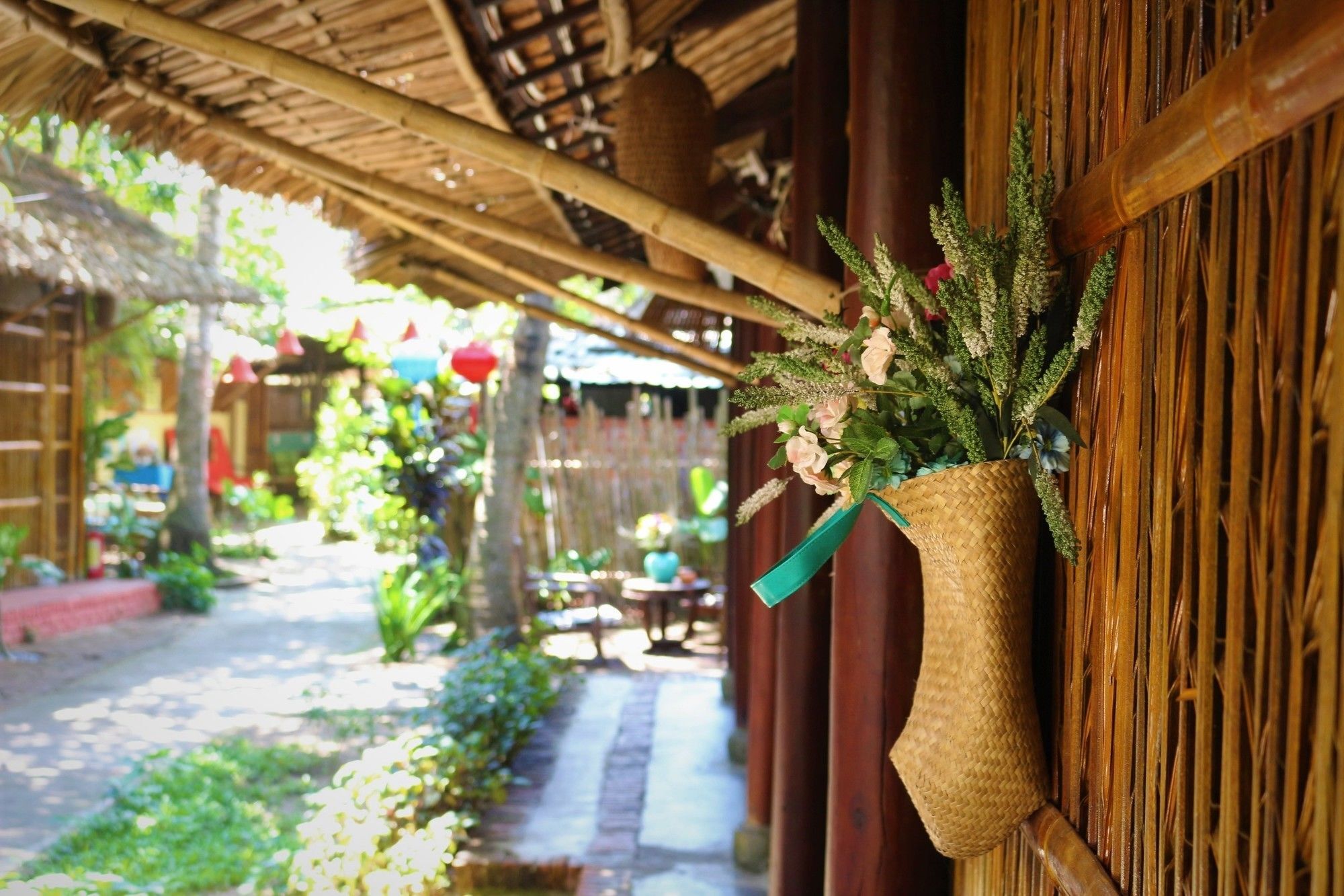 Готель Under The Coconut Tree Хоян Екстер'єр фото